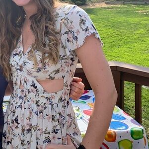 American Eagle spring dress